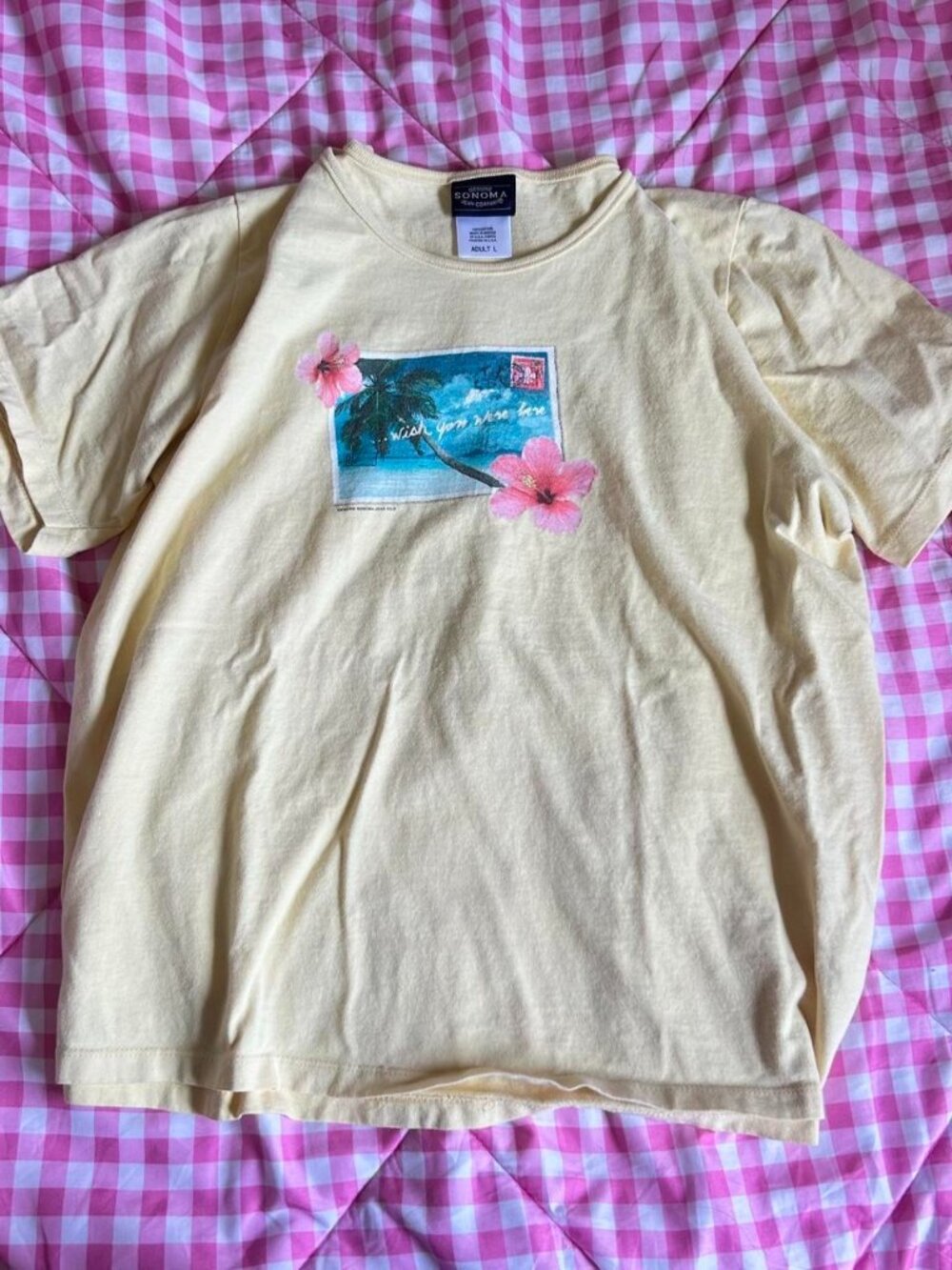 Vintage y2k Sonoma Hawaiian hibiscus butter yellow graphic tee